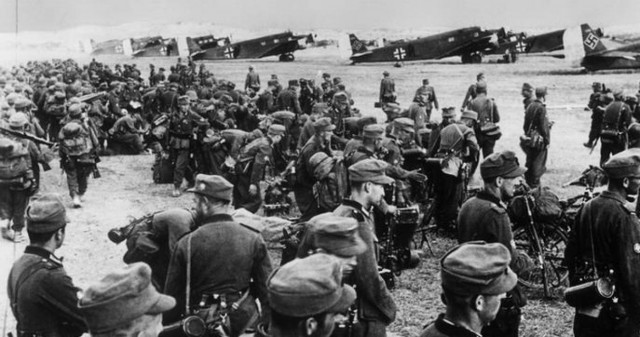 Die Welt: Το ελληνικό χρέος και οι γερμανικές ενοχές