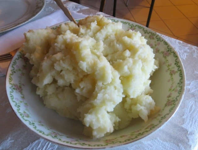 Έσπασε τα δόντια του τρώγοντας...