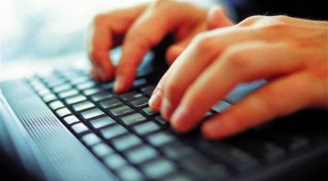 Έπιασαν 18χρονο με υλικό παιδικής πορνογραφίας