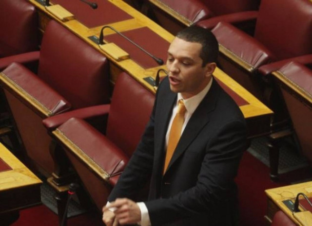 Κασιδιάρης: Αλήτες λυμαίνονται το δικαστικό σώμα