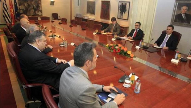 Συμφώνησαν διαφωνώντας Βενιζέλος-Γκρούεφσκι