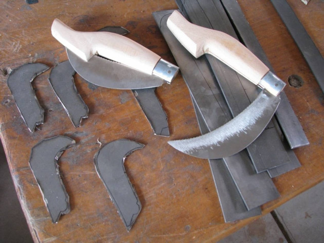 47χρονος κυκλοφορούσε με 25 μαχαίρια στην τσάντα του