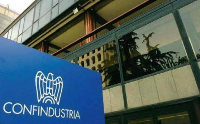 Confindustria: Αργή και άτονη η ανάκαμψη της ιταλικής οικονομίας