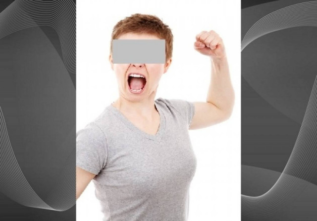 Κάλεσε την αστυνομία γιατί ο σύζυγος της ήθελε να κάνει σεξ με...