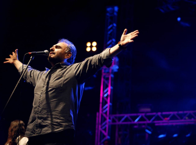 Το «τελευταίο αντίο» στον Σάκη