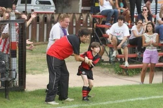 Αυτός είναι ο πιτσιρικάς που θα υποδυθεί τον Μέσι στη νέα ταινία (pic)