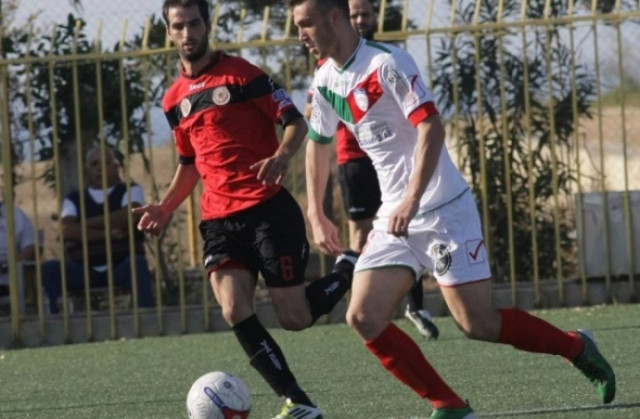 Γύρισε την γλώσσα του ποδοσφαιριστής