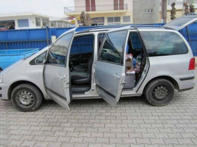 Lamia: Bulgarian man was hiding... treasure in his car!