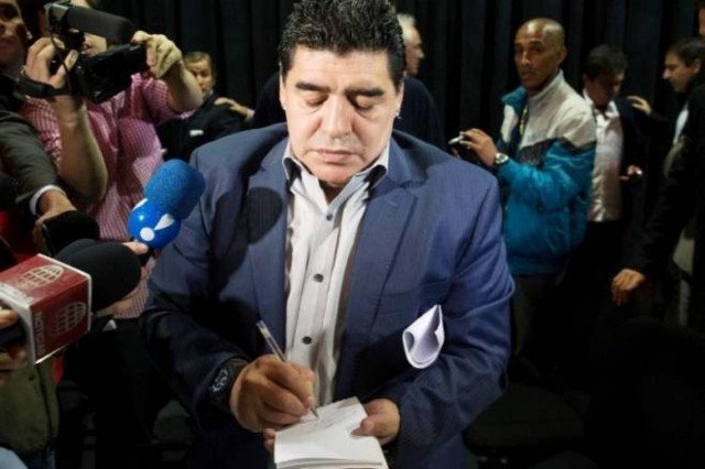 Βραζιλία-Μουντιάλ 2014: Στην… περιγραφή ο Ντιέγκο Μαραντόνα