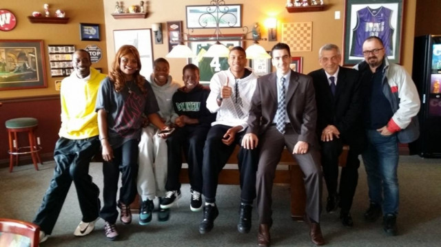 Δύο μέρες με τον Γιάννη Αντετοκούνμπο στον ΟΤΕ TV