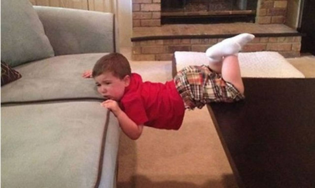 Δεν μπορείτε να φανταστείτε γιατί κλαίνε αυτά τα παιδιά!