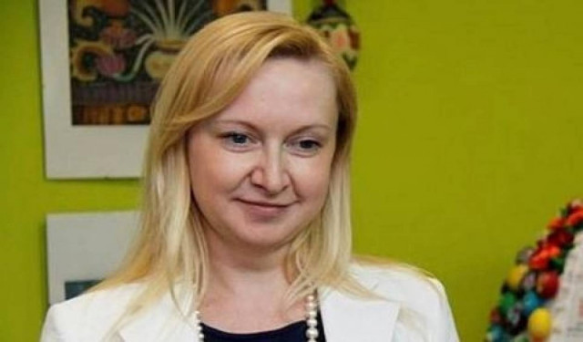 Ποια είναι η ξανθιά, κρυφή ερωμένη του Γιανουκόβιτς