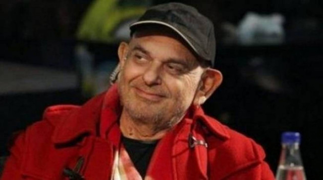 Σάκης Μπουλάς: Οι φιλανθρωπίες, το πουρμπουάρ στον ταβερνιάρη...