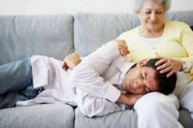 Οι μισοί Ιταλοί έως 34 ετών ζουν με τη βοήθεια των... γονιών τους