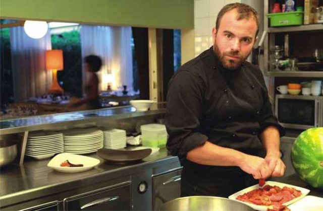 Νόστιμη γη: Στη Χίο ο Καλλίδης