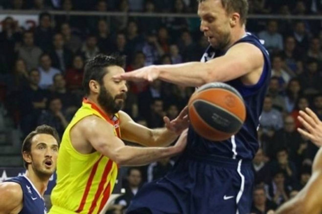 Γλίτωσε η Μπάρτσα, 89-84 την Εφές στην παράταση