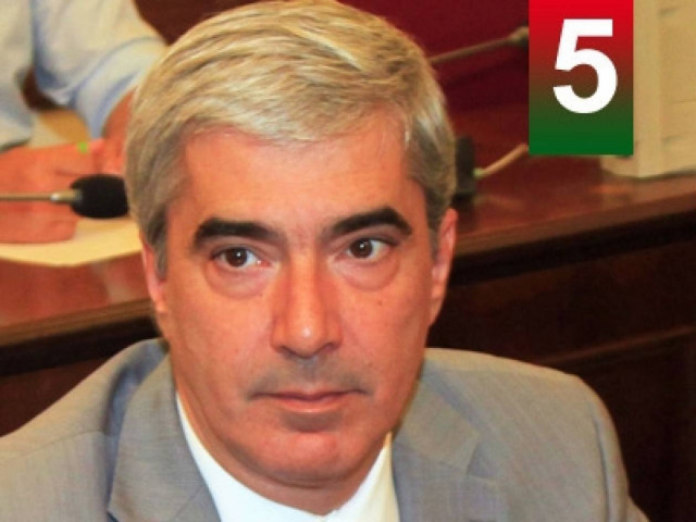 Βαίνουμε προς ανάπτυξη