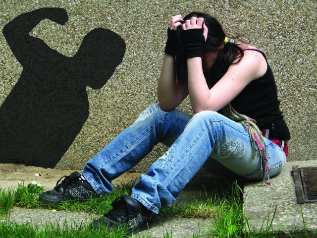 Το δράμα της 13χρονης: Έζησα μια κόλαση-Με απειλούσαν και με διέσυραν