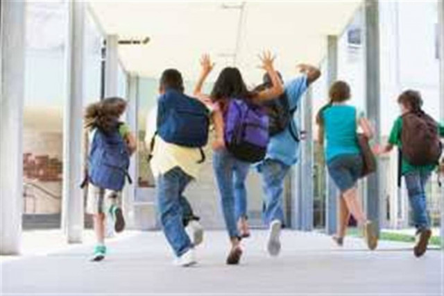 Αχαΐα: Καθηγητές «συνέλαβαν» μαθήτριες να κάνουν σεξ εντός σχολείου