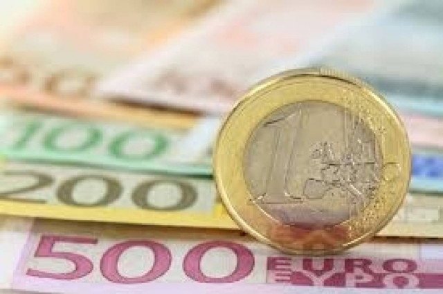 Greek economic sentiment hits six-year high
