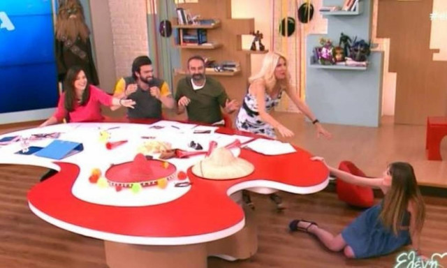 Η Μενεγάκη έριξε κάτω την Καλλιμούκου: Αναστάτωση στο πλατό!