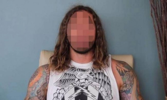 Τραγουδιστής παραδέχτηκε ότι προσέλαβε εκτελεστή για να σκοτώσει τη...