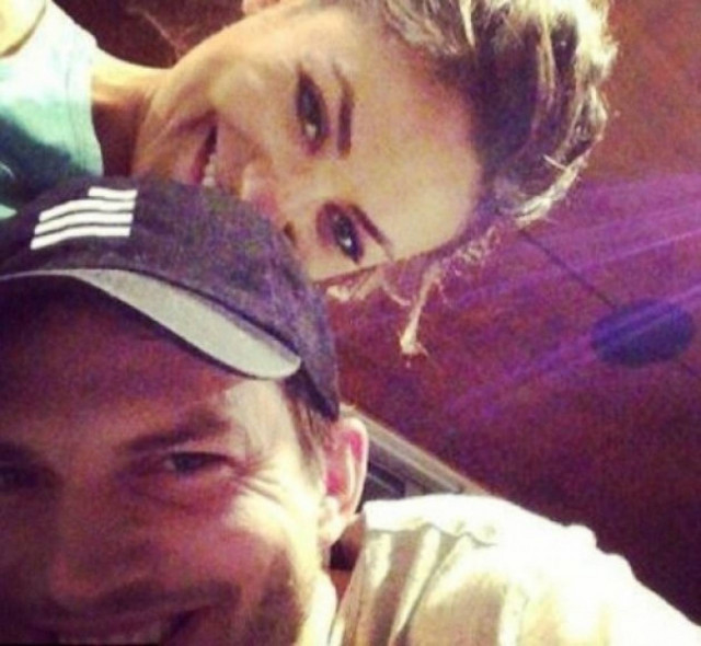 Αρραβωνιάστηκαν Ashton Kutcher και Mila Kunis