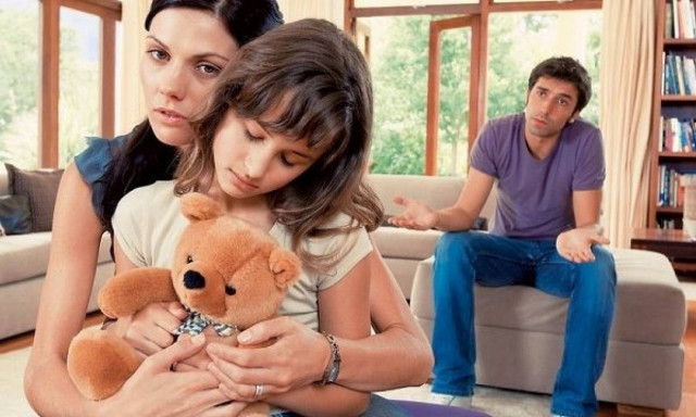 «Χώρισα. Πώς πρέπει να μιλήσω στο παιδί μου;»