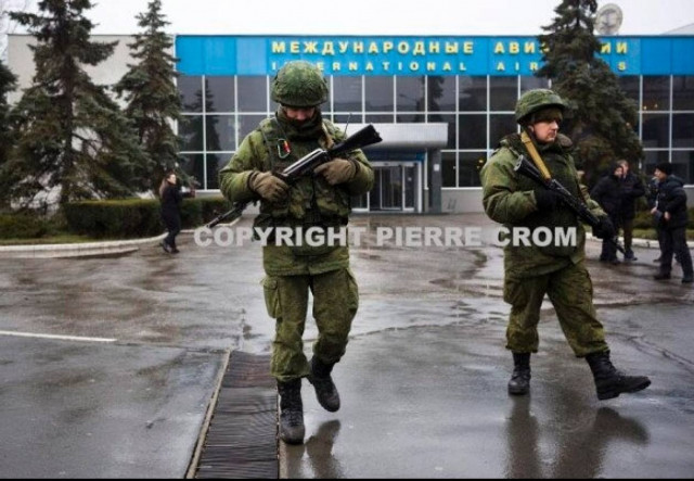 Ο ρωσικός στόλος αρνείται την εμπλοκή του στην Κριμαία