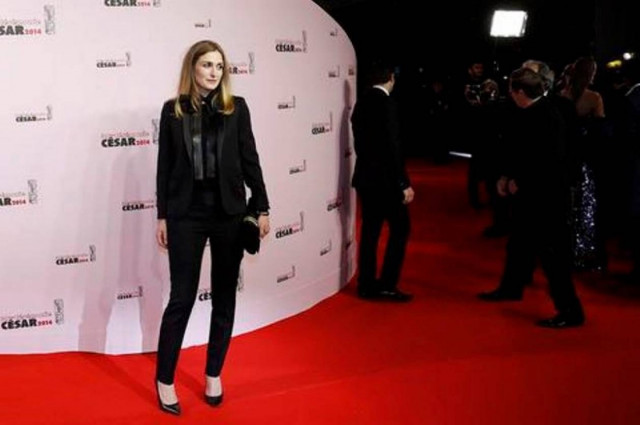 Η πρώτη δημόσια εμφάνιση της Γκαγιέ μετά το ερωτικό σκάνδαλο