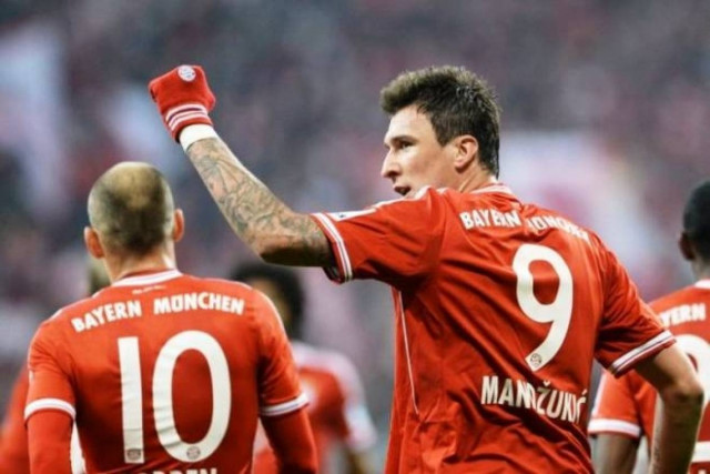 Κάνει... πλάκα η Μπάγερν, 5-1 τη Σάλκε (video)