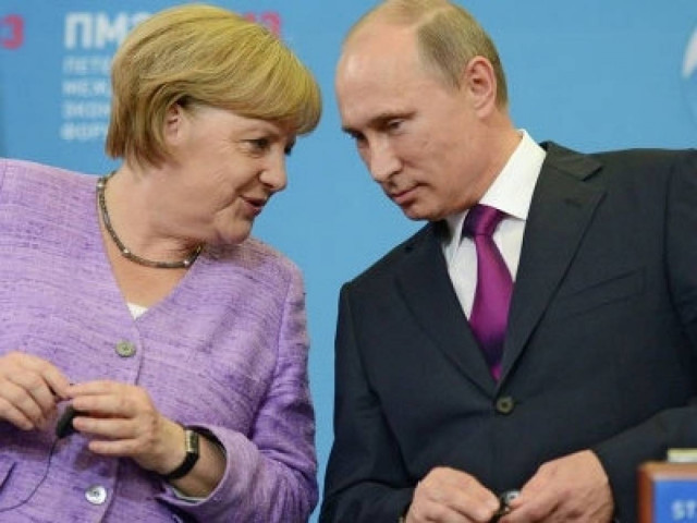 Τηλεφωνική επικοινωνία Πούτιν - Μέρκελ για την Ουκρανία