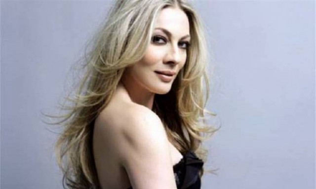 Σμαράγδα Καρύδη: «Δεν έχω κάνει θυσίες στον έρωτα»