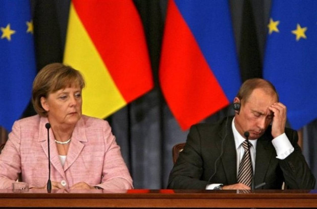 Μέρκελ σε Πούτιν: Παραβιάσατε το διεθνές δίκαιο