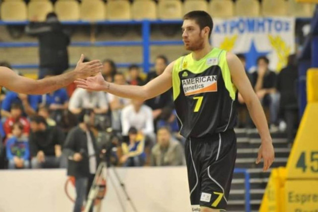 Άρης: Κερδισμένος ο Πελεκάνος