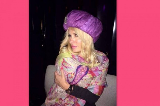 H Ελένη Μενεγάκη μεταμφιέστηκε σε… Σουλτάνα!