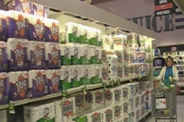 Απίστευτη φάρσα σε σούπερ μάρκετ (video)