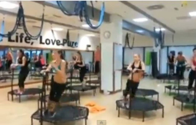 Βίντεο: Jumping fitness σε άλλη διάσταση!