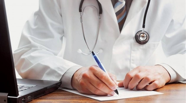 Ελλάς το μεγαλείο σου: Του έκοψαν την ασφάλεια επειδή είναι… ζωντανός!