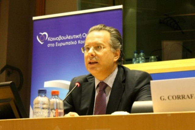 «Χρίσμα» Καραμανλή σε Κουμουτσάκο