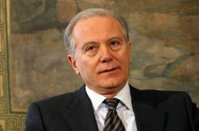 Provopoulos and the troika completed the second round of talks