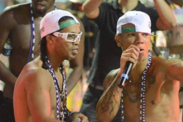 Ροναλντίνιο… ο καρνάβαλος! (videos)