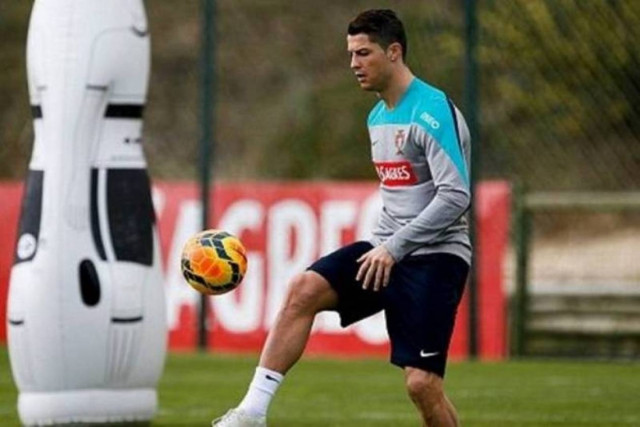 Ο Ρονάλντο προετοιμάζεται για το Μουντιάλ και ο Ίμπρα για φιλικό