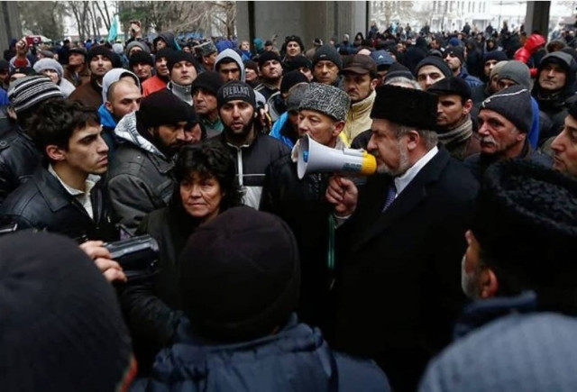 Τουρκία: Οι Τάταροι θα πάρουν τα όπλα αν εισβάλουν οι Ρώσοι