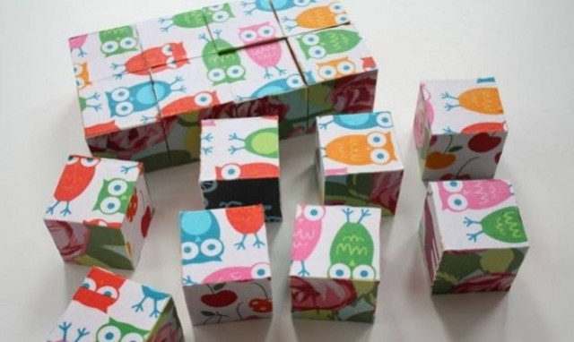 Φτιάχνουμε οικονομικό υφασμάτινο παζλ από φελιζόλ για μωρά