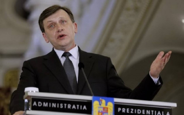 Ρουμανία: Παραιτήθηκε από πρόεδρος της Γερουσίας ο Αντονέσκου