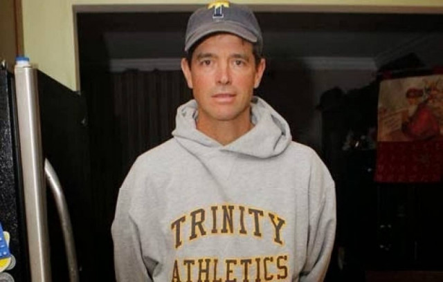 Καθηγητής στο Μανχάταν απολύθηκε γιατί δεν ήταν γκέι!