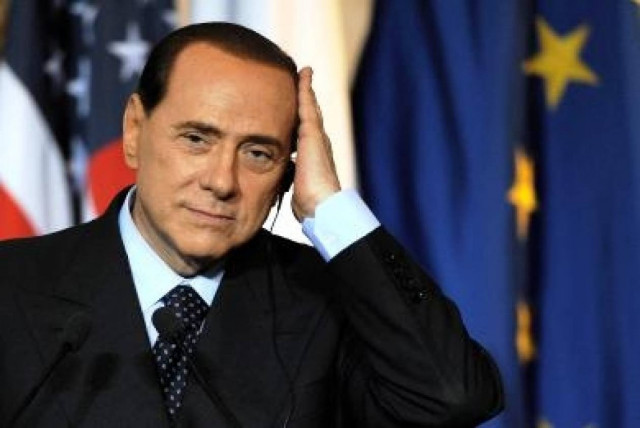 Μπερλουσκόνι: Δεν παντρεύομαι και δεν πουλάω την Μίλαν