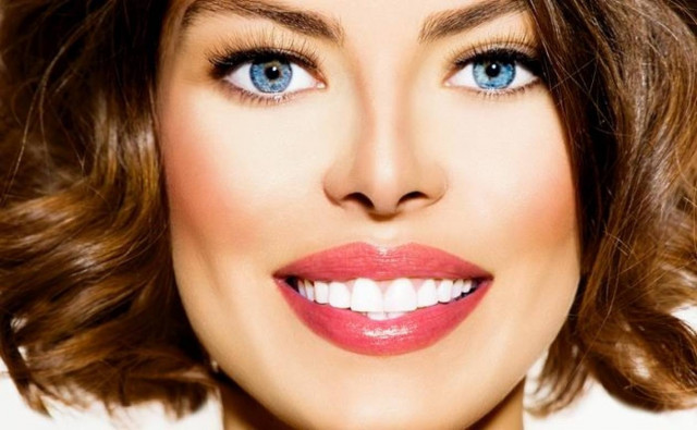 Θέλετε κατάλευκα δόντια; Δείτε τι πρέπει να αποφεύγετε...