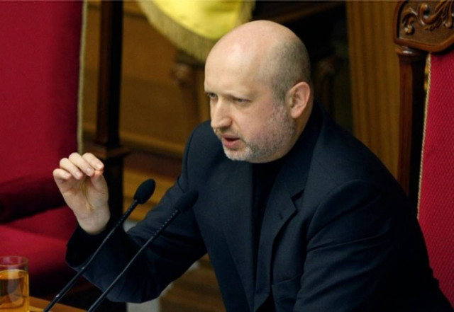 Τουρτσίνοφ: Παράνομο το δημοψήφισμα στην Κριμαία